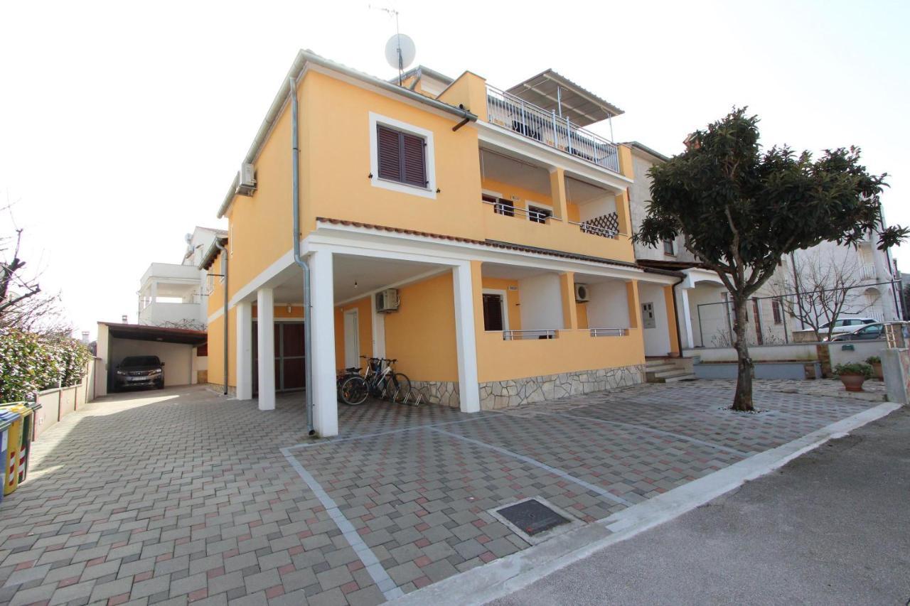 Rooms And Apartment Matosevic Rovinj Exterior photo